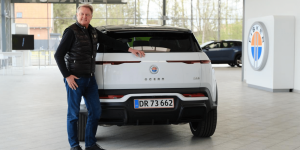 SUV électrique – Henrik Fisker livre lui-même le premier Ocean à un client
