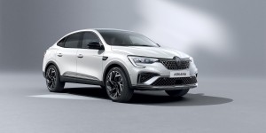 Renault Arkana restylé (2023) : petite mise à jour pour le SUV coupé hybride à succès