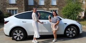 Témoignage – Deux étudiantes, Nolwenn et Maï, découvrent le Tesla Model Y