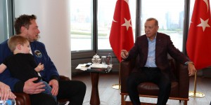 Tesla : Erdogan appelle Musk à ouvrir une Gigafactory en Turquie