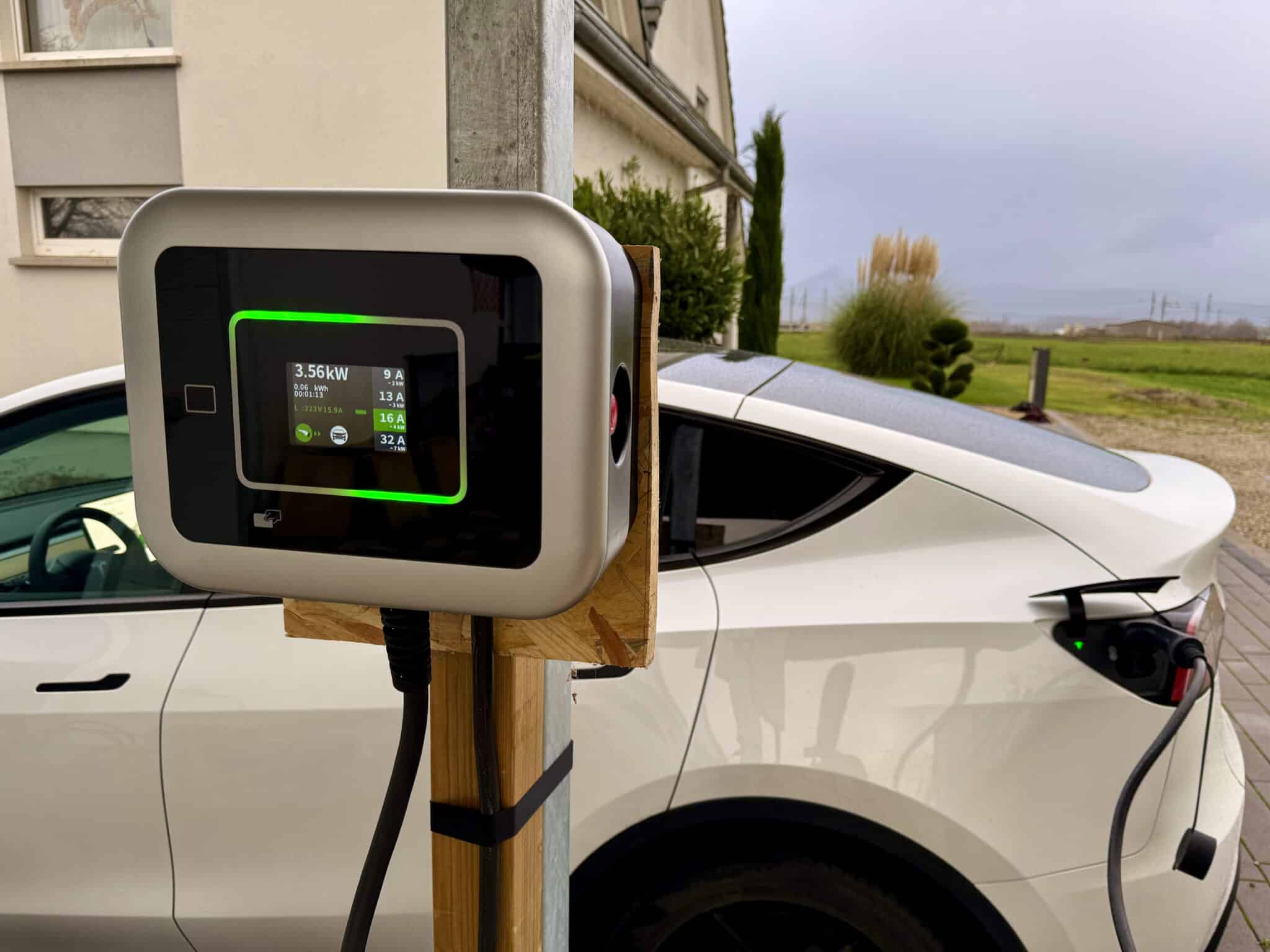 Bon plan – La borne de recharge Tesla Wall Connector V3 à prix réduit sur
