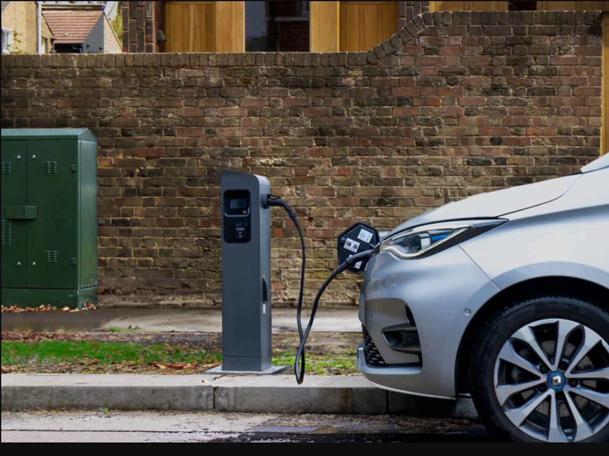 Flottes de véhicules électriques : un gros investissement pour installer 10 000 bornes de recharge