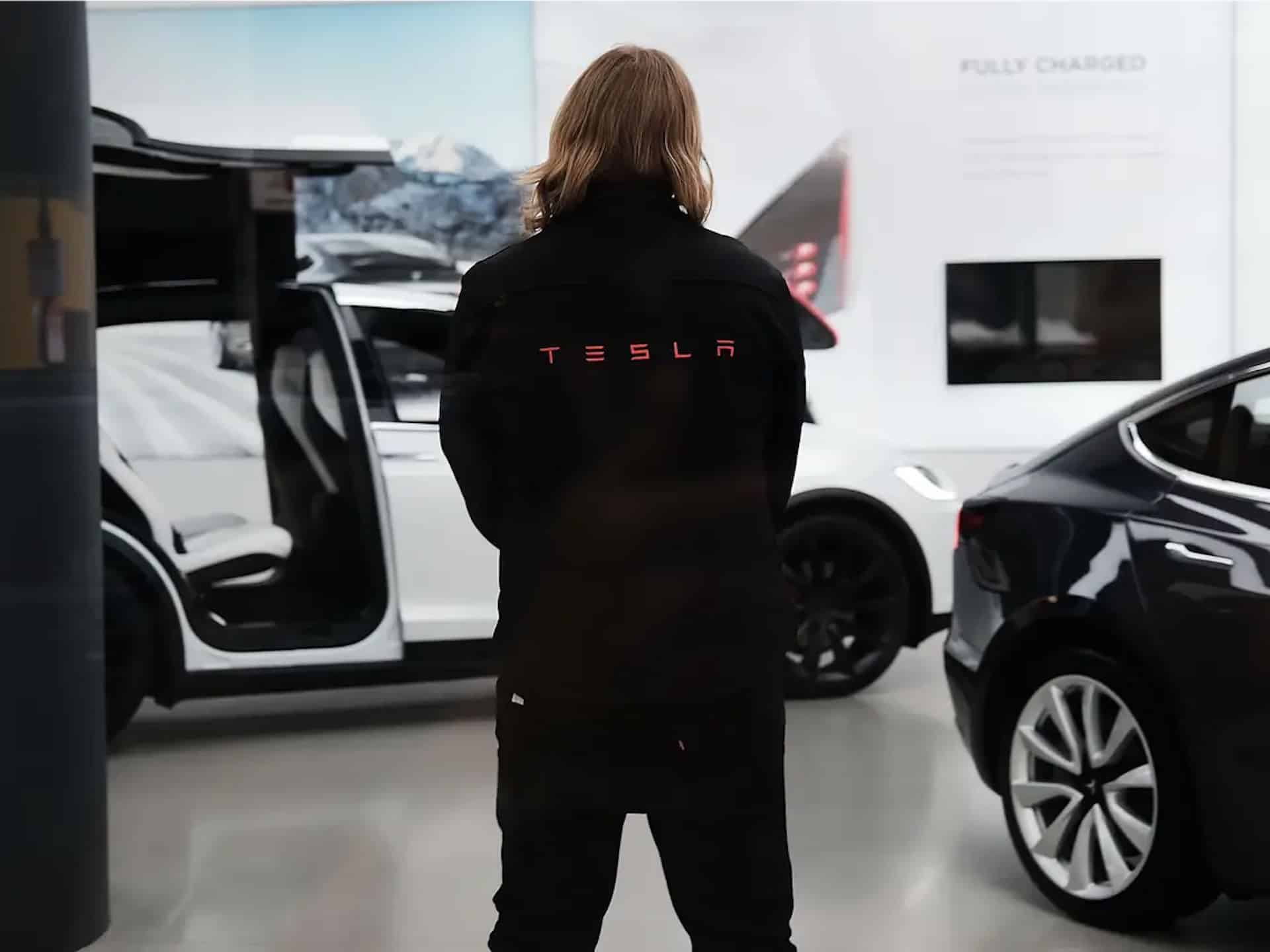 Tesla pourrait licencier 20 % de ses salariés