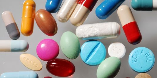 Les députés adoptent la vente à l'unité de certains antibiotiques