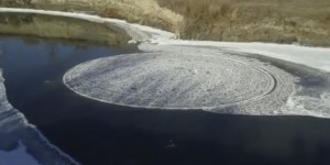 Phénomène rare : un « disque de glace » géant observé dans le Dakota