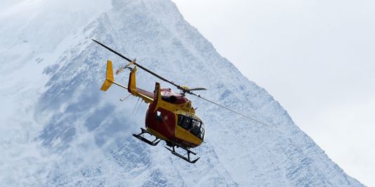 Un gardien de refuge meurt dans une avalanche à Courchevel