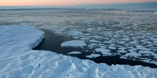 En Antarctique, le glacier du Pin recule inexorablement
