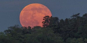 Images et vidéos du lever de la Pleine Lune du vendredi 13 juin