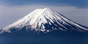 Le séisme de Fukushima a placé le volcan du mont Fuji dans un « état critique »