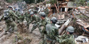 Les autorités japonaises mises en cause après des coulées de boue meurtrières