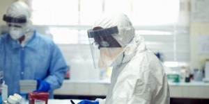 Quel dispositif pour prendre en charge la Française infectée par Ebola ?