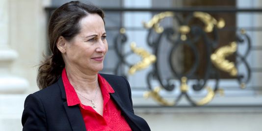 Ségolène Royal confirme l'opposition du gouvernement au gaz de schiste