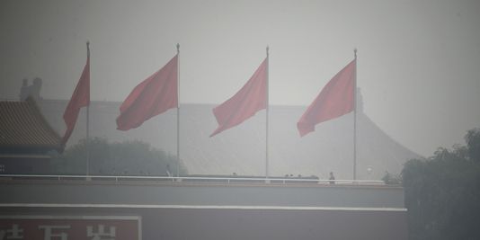 Les ONG chinoises surveillent en temps réel les émissions polluantes d’usine