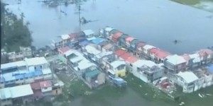 Les ravages du typhon Hagupit vus du ciel