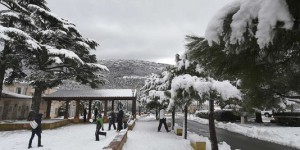 Des milliers de foyers privés d'électricité en PACA après des chutes de neige