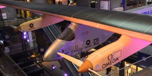 « Solar impulse » : le premier avion est exposé à Paris