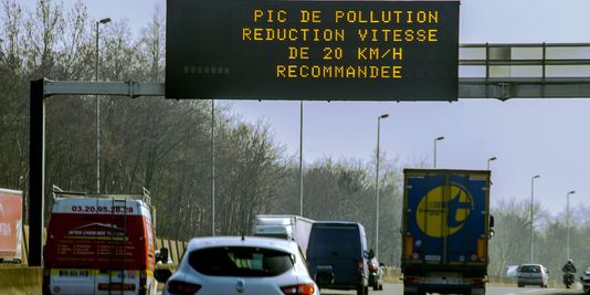 Pollution en Ile-de-France : restrictions de circulation, amélioration samedi