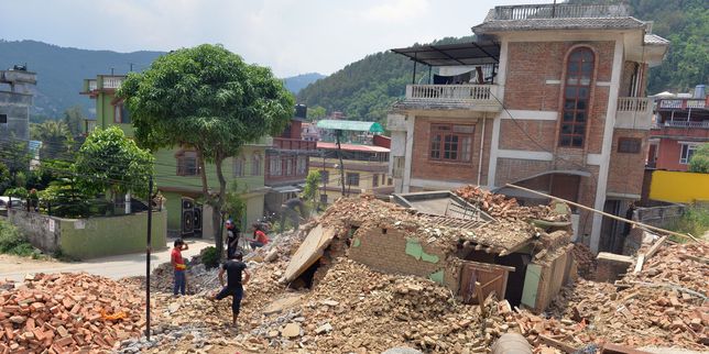 Le Népal veut collecter deux milliards de dollars pour sa reconstruction