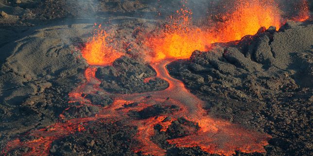Quatrième éruption de l’année du piton de la Fournaise, sur l’île de La Réunion