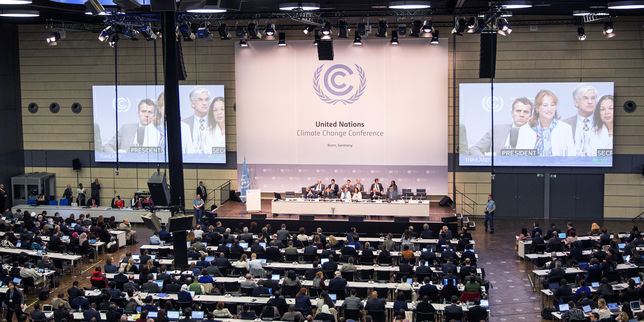 Climat : à Bonn, les Etats appelés à « plonger dans le moteur » de l’accord de Paris
