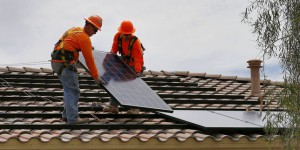 EDF veut aider les Français à produire leur électricité