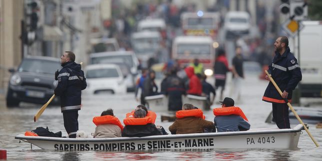 En images : inondations dans le Centre et en Ile-de-France