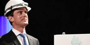 Manuel Valls inaugure le tunnelier chargé de percer le premier tube de la liaison Lyon-Turin