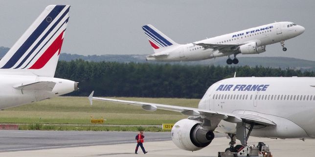 Un avion d’Air France vidange son kérosène au-dessus de la forêt de Fontainebleau