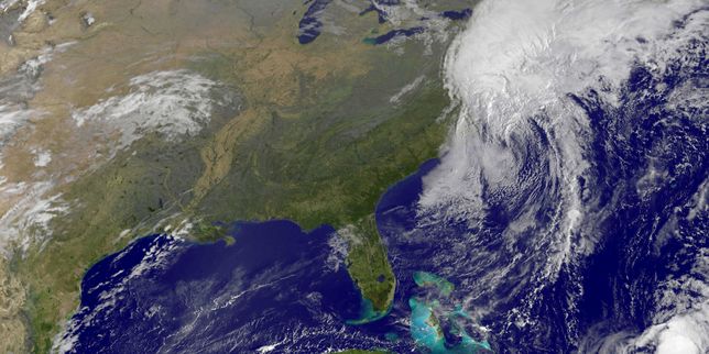 Les ouragans migrent au Nord et menacent la Côte est des États-Unis