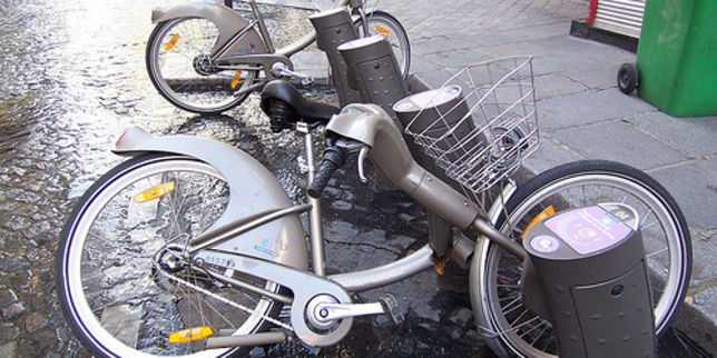 A Paris, le « plan vélo » prend l’eau
