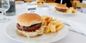 Alimentation high-tech : aux Etats-Unis, le burger végétarien, mais saignant, fait recette