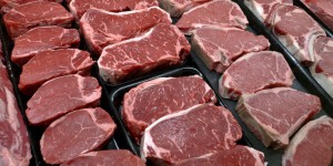 Bactérie « E. coli » : nouveaux rappels de steaks hachés commercialisés en grandes surfaces