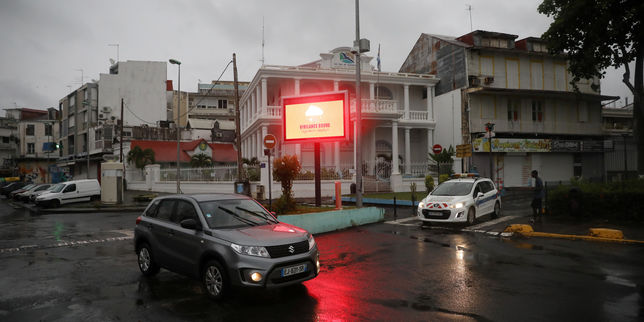 En direct : l’ouragan Maria ravage l’île de la Dominique et se dirige vers la Guadeloupe