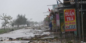 Vietnam : 80 000 personnes évacuées en raison du typhon Doksuri