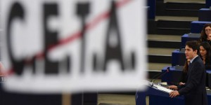 Edouard Philippe présente le plan d’action de la France pour encadrer le CETA