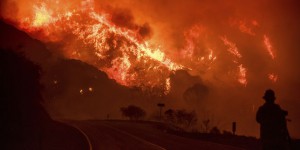 Cernée par les flammes, la Californie du Sud impuissante face aux incendies