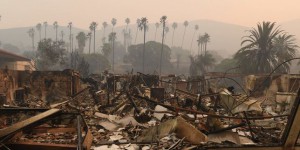 Los Angeles et le sud de la Californie cernés par les flammes