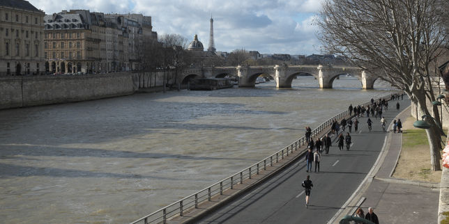 Fermeture des voies sur berge à Paris : le difficile bilan de la pollution