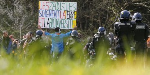 Macron : sur l’environnement, une parole forte, mais des gestes faibles