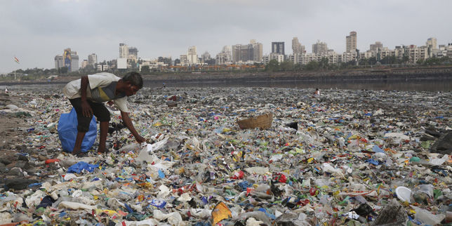 Bombay traque le plastique, les commerçants font grise mine