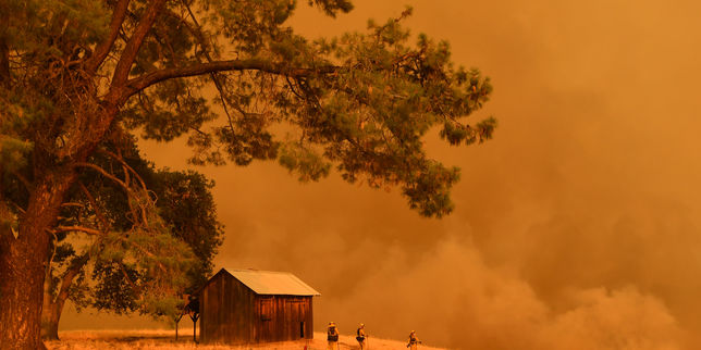 Californie : plus de 2 000 pompiers mobilisés pour lutter contre un incendie