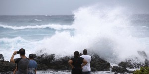 Hawaï sous les eaux alors que l’ouragan Lane faiblit