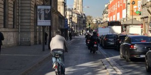 A Paris, Anne Hidalgo veut en finir avec les infractions des motos et scooters