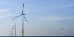 Eolien en mer : le gouvernement autorise deux parcs éoliens en mer contestés