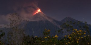 Au Guatemala, alerte rouge après une nouvelle éruption du volcan de Fuego