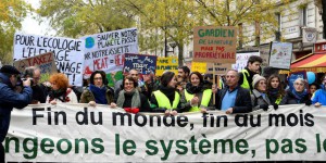 Marche pour le climat : environ 2 000 participants à Paris