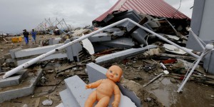 Tsunami en Indonésie : les survivants manquent d’eau, de nourriture et de médicaments