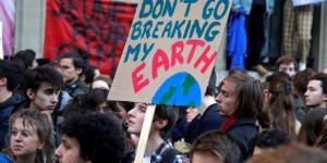 Les jeunes appelés à manifester à Paris pour le climat