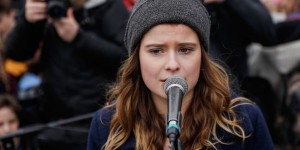 Luisa Neubauer, 22 ans, figure des marches pour le climat en Allemagne