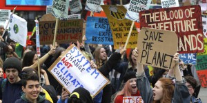 Crise climatique : Extinction Rebellion bloque des lieux emblématiques de Londres